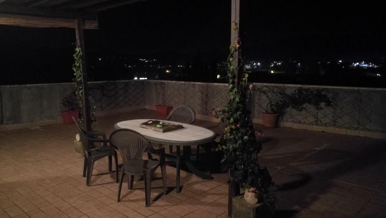 Attico A Barberino Di Mugello Apartment Ngoại thất bức ảnh
